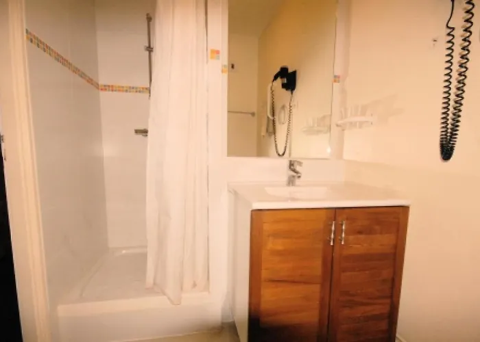 Le - Piscine - Pour 4 Personnes Mae-4793